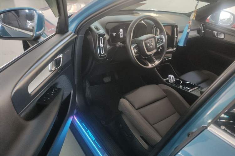 Used Volvo XC40 2023 B3 Zhiyuan Luxury Edition Interior 1
