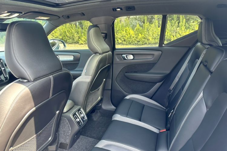 Used Volvo XC40 2023 B3 Zhiyuan Luxury Edition Interior 4