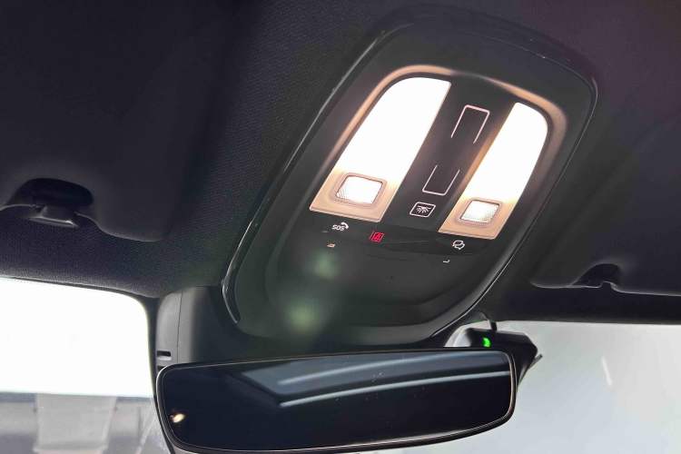 Used Volvo XC40 2023 B3 Zhiyuan Luxury Edition Interior 9