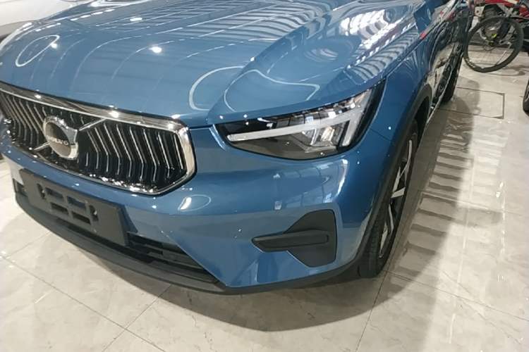 Used Volvo XC40 2023 B4 4x4 Smart Luxury Edition Left Front Headlight
