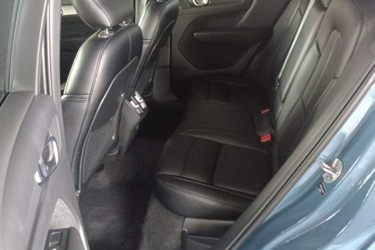 Used Volvo XC40 2023 B3 Smart & Stylish Edition Left Rear Seat