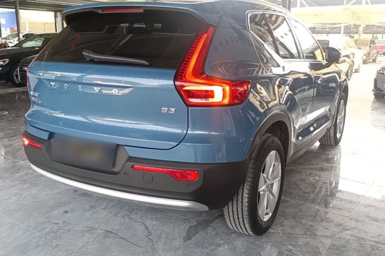 Used Volvo XC40 2023 B3 Smart & Stylish Edition Rear Right 45 Deg