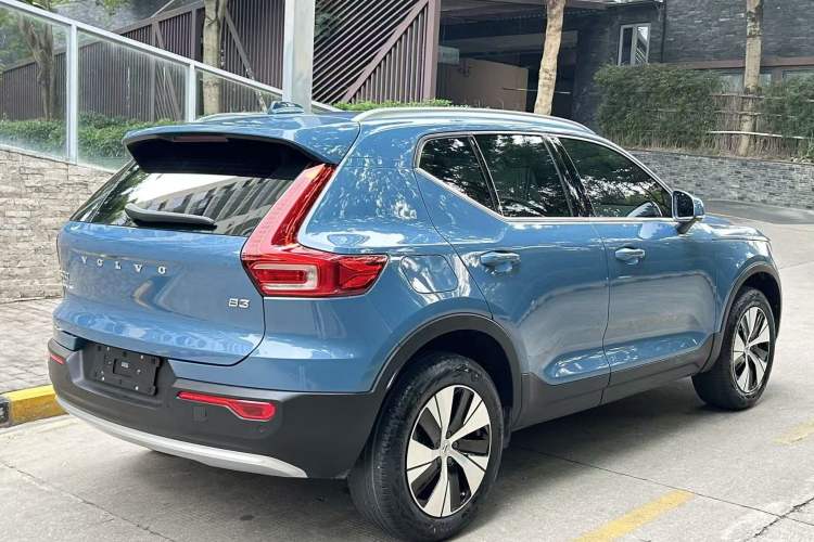 Used Volvo XC40 2023 B3 Zhiyuan Luxury Edition Rear Right 45 Deg
