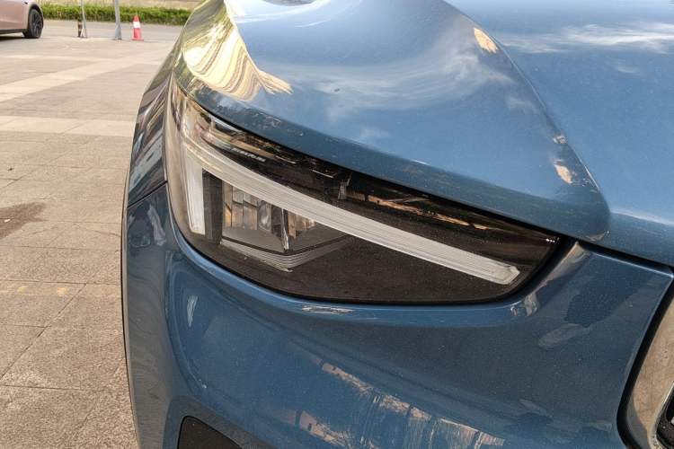 Used Volvo XC40 2023 B3 Zhiyuan Luxury Edition Right Front Headlight