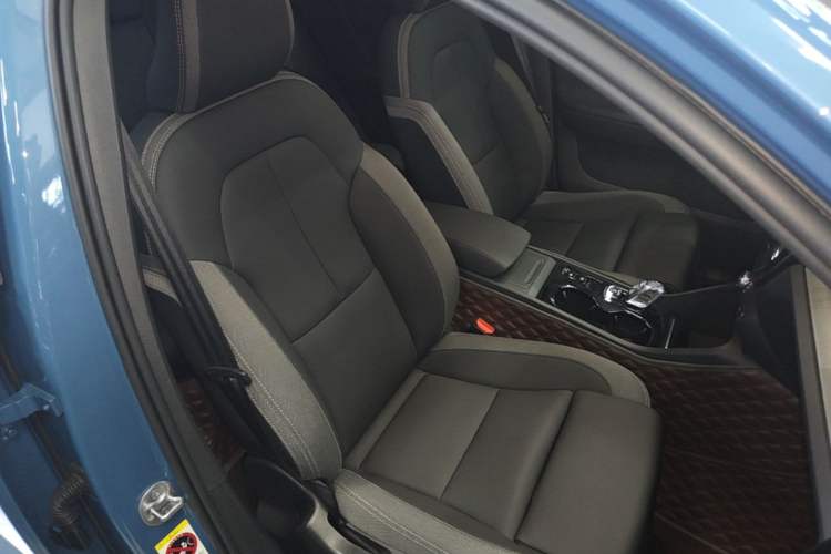 Used Volvo XC40 2023 B3 Zhiyuan Luxury Edition Right Front Seat