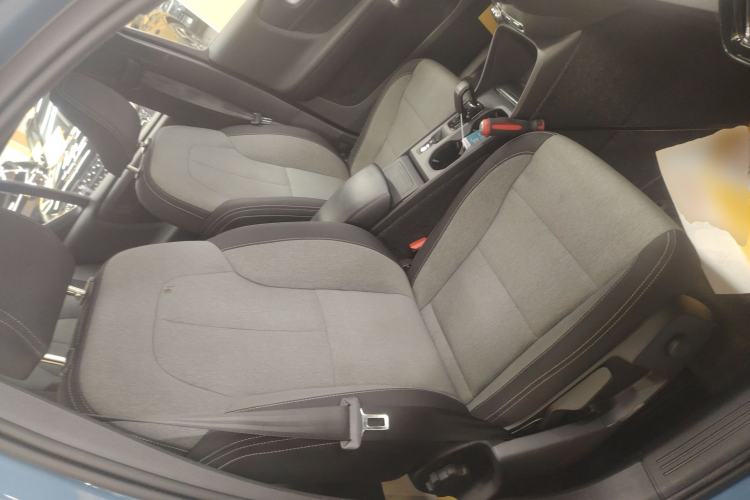 Used Volvo XC40 2023 B3 Smart & Stylish Edition Right Front Seat