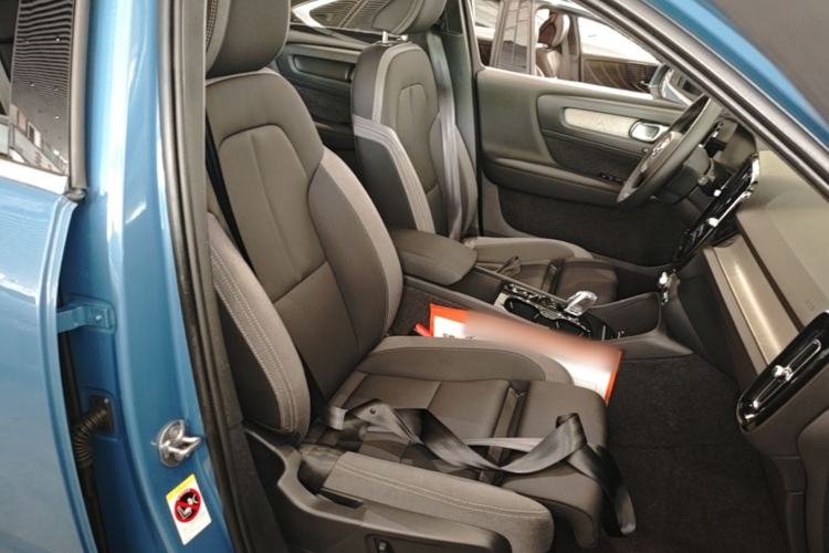 Used Volvo XC40 2023 B3 Zhiyuan Luxury Edition Right Front Seat