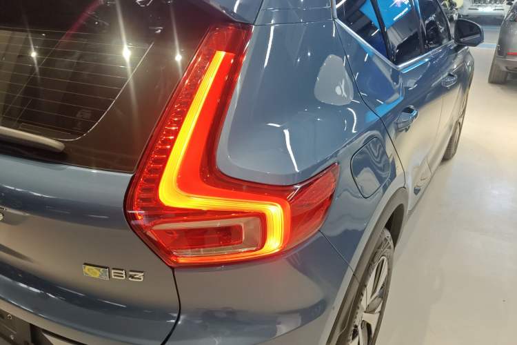 Used Volvo XC40 2023 B3 Zhiyuan Luxury Edition Right Rear Taillight