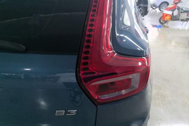 Used Volvo XC40 2023 B3 Zhiyuan Luxury Edition Right Rear Taillight