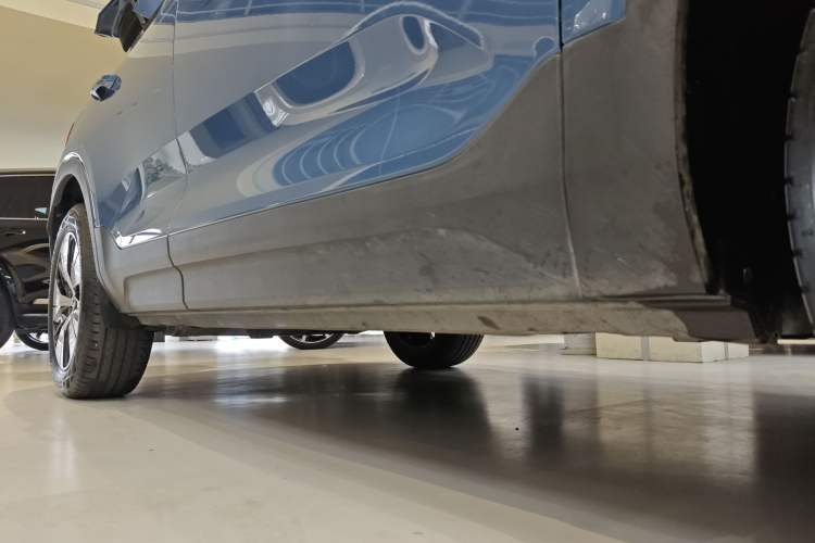 Used Volvo XC40 2023 B3 Zhiyuan Luxury Edition Right Side Sill