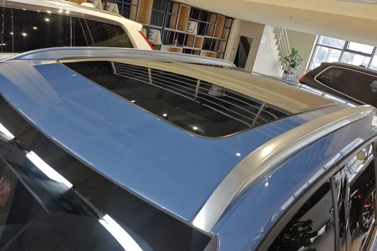 Used Volvo XC40 2023 B3 Zhiyuan Luxury Edition Roof