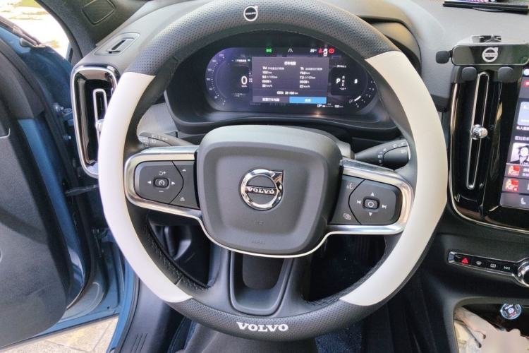Used Volvo XC40 2023 B3 Zhiyuan Luxury Edition Steering Wheel