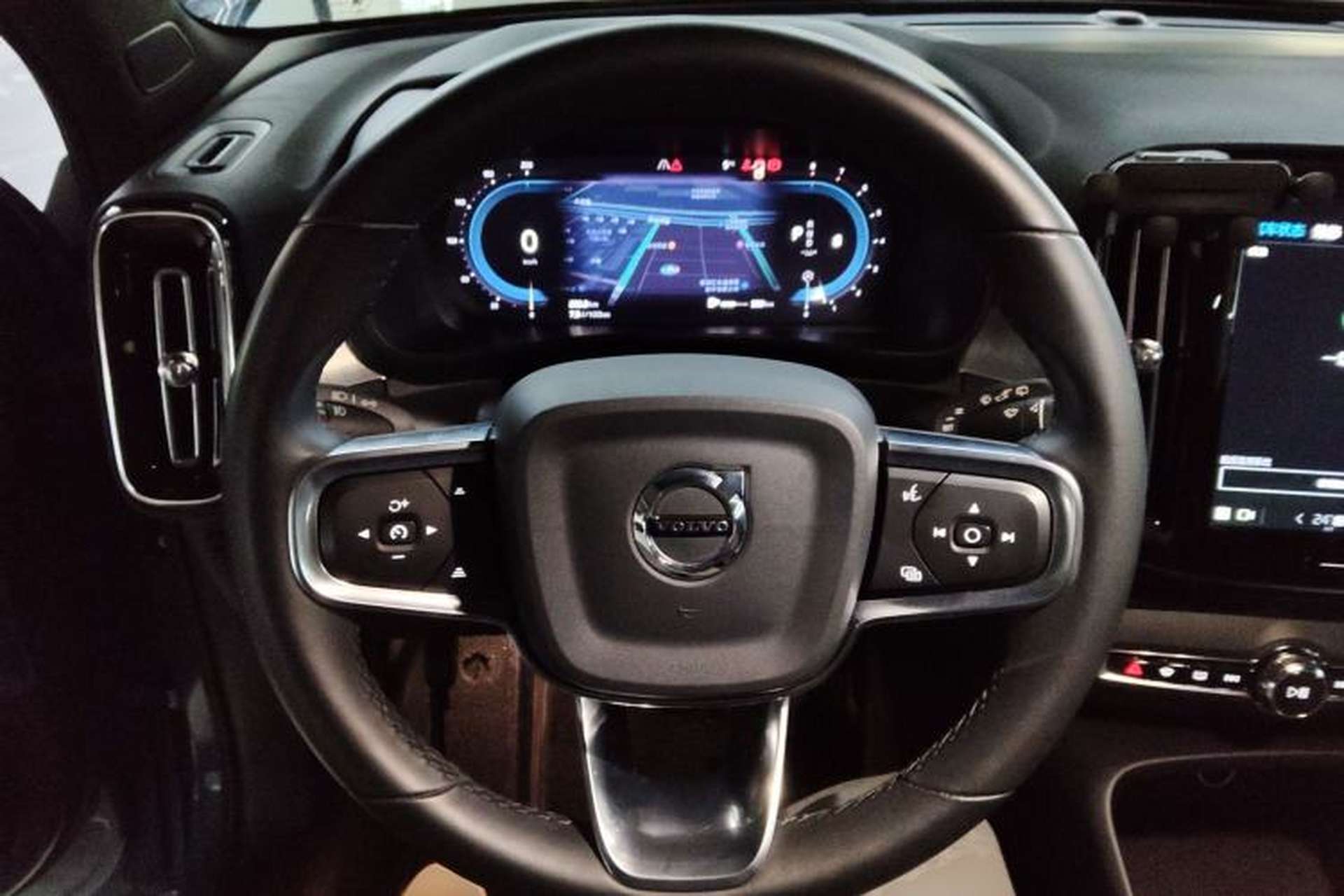 Used Volvo XC40 2023 B3 Smart & Stylish Edition Steering Wheel