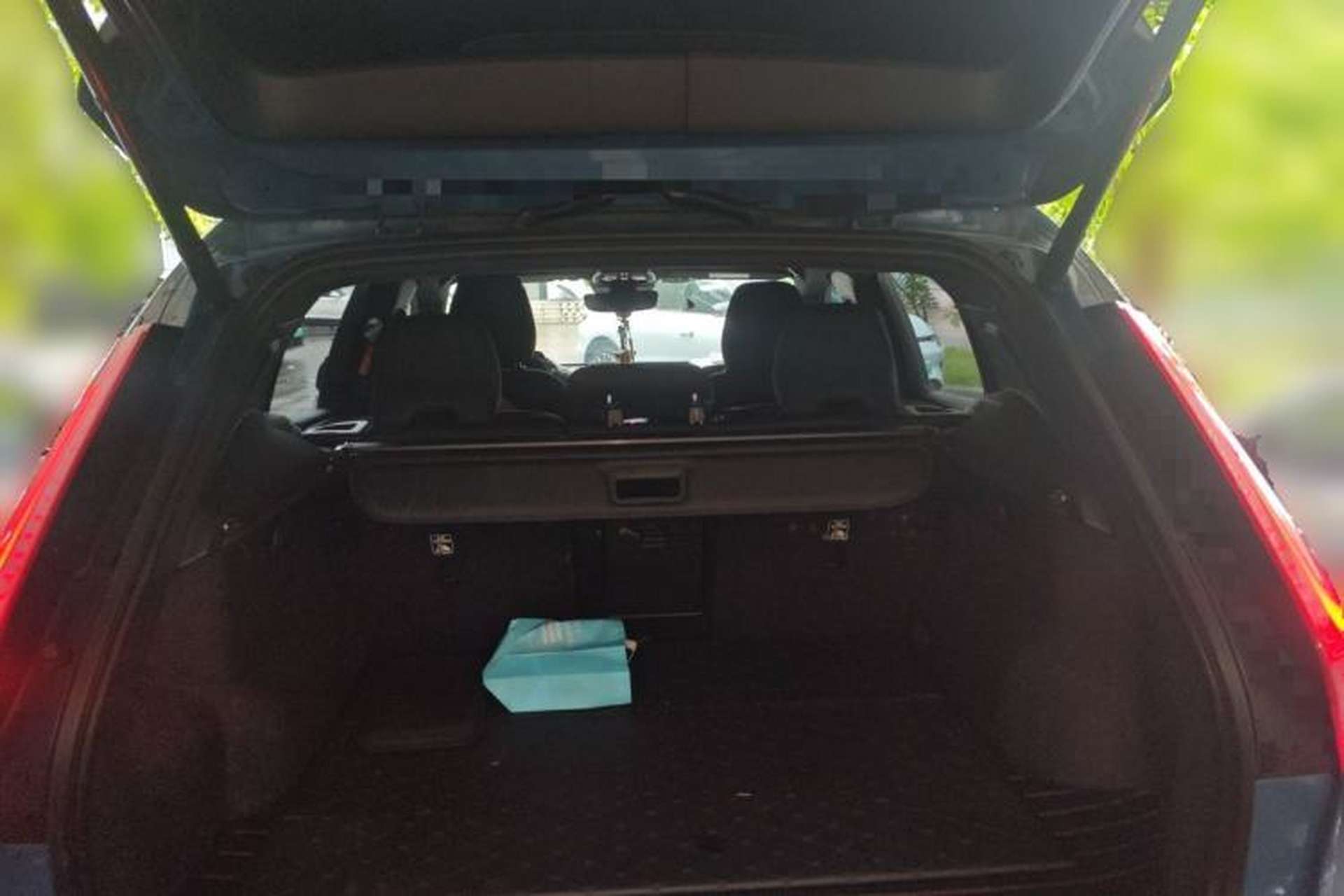 Used Volvo XC40 2023 B3 Zhiyuan Luxury Edition Trunk