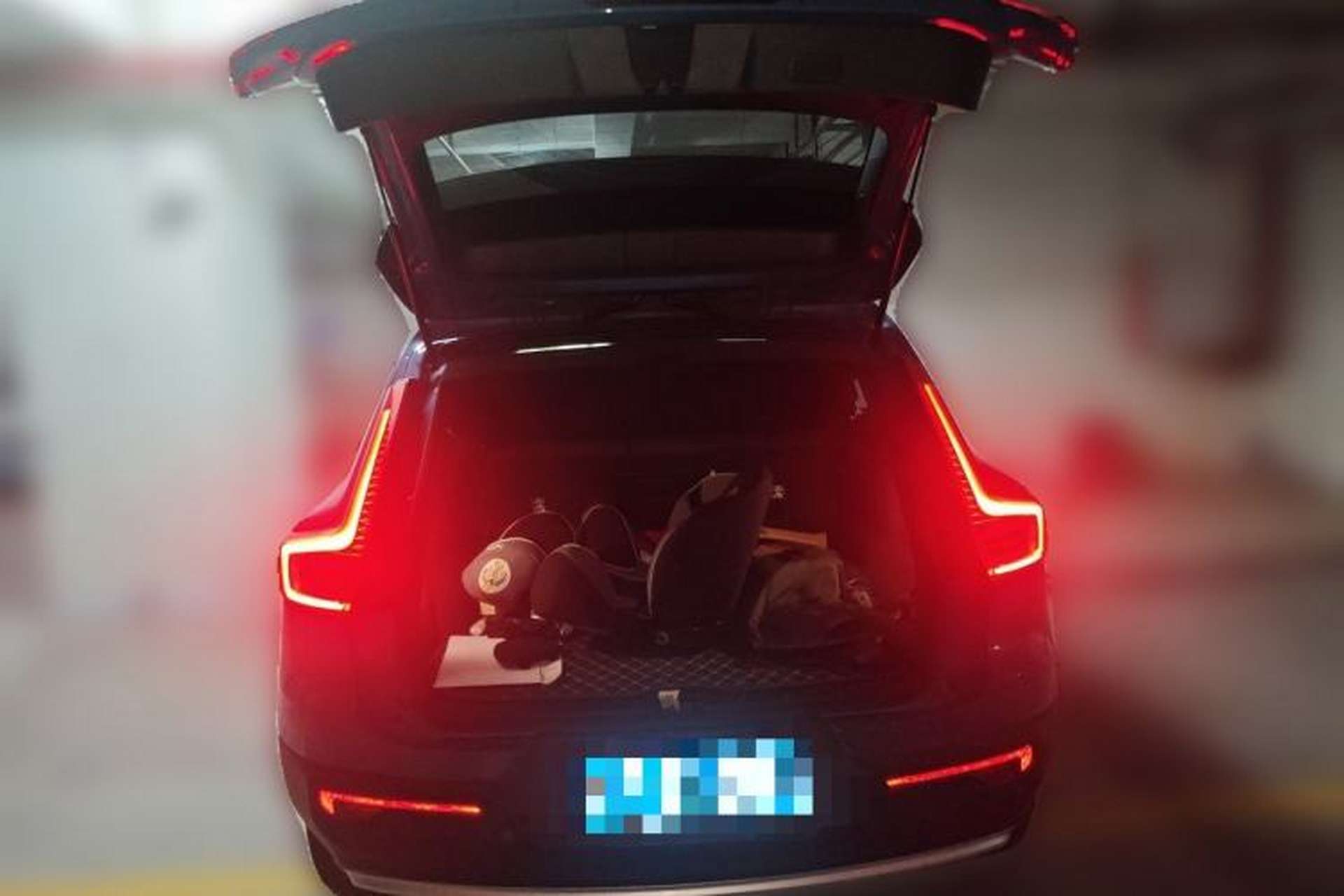 Used Volvo XC40 2023 B3 Smart & Stylish Edition Trunk
