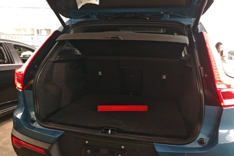 Used Volvo XC40 2023 B3 Zhiyuan Luxury Edition Trunk