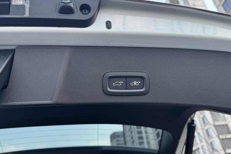 Used Volvo XC40 2023 B3 Zhiyuan Luxury Edition Interior 10