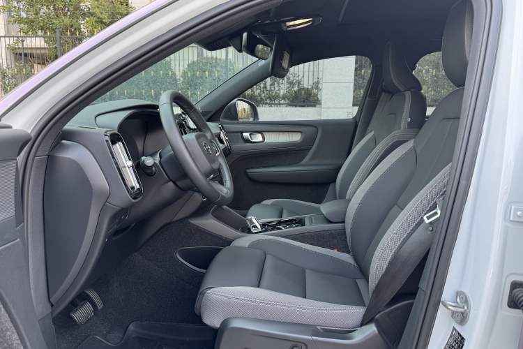 Used Volvo XC40 2023 B3 Zhiyuan Luxury Edition Interior 12