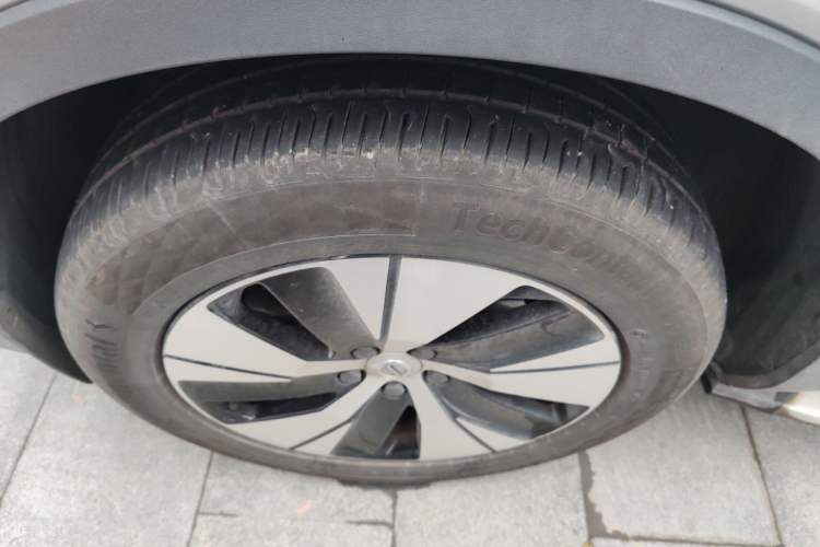 Used Volvo XC40 2023 B3 Zhiyuan Luxury Edition Left Front Wheel Hub