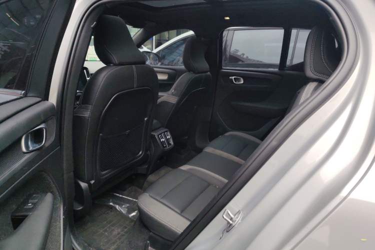 Used Volvo XC40 2023 B3 Zhiyuan Luxury Edition Left Rear Seat