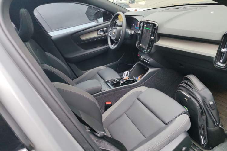 Used Volvo XC40 2023 B3 Zhiyuan Luxury Edition Right Front Seat