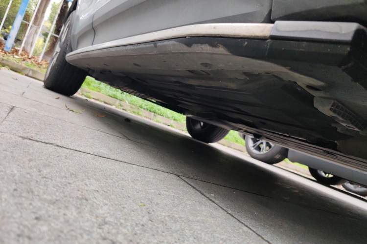 Used Volvo XC40 2023 B3 Zhiyuan Luxury Edition Right Side Sill