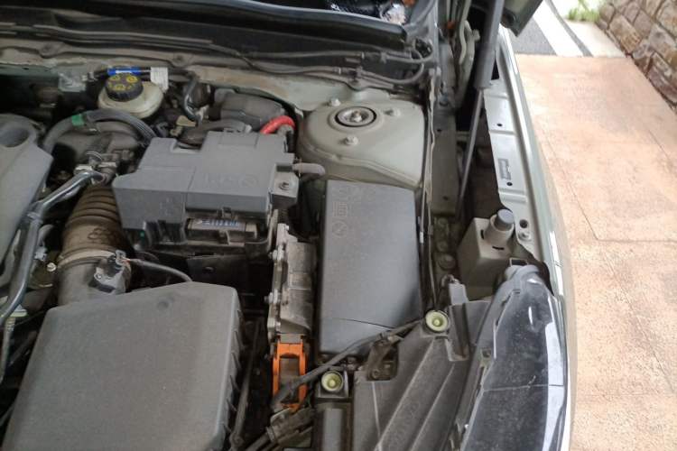 Used Volvo XC40 2023 B3 Zhiyuan Sport Edition Engine Bay Left