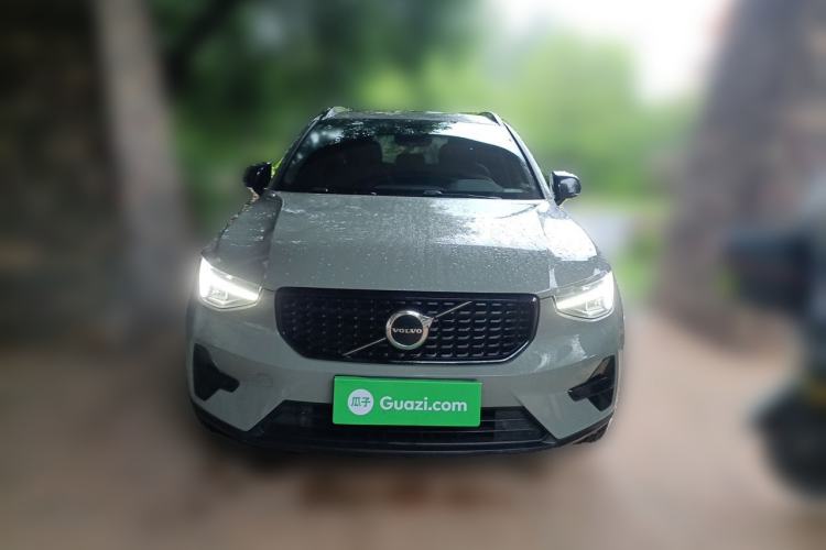 Used Volvo XC40 2023 B3 Zhiyuan Sport Edition Front