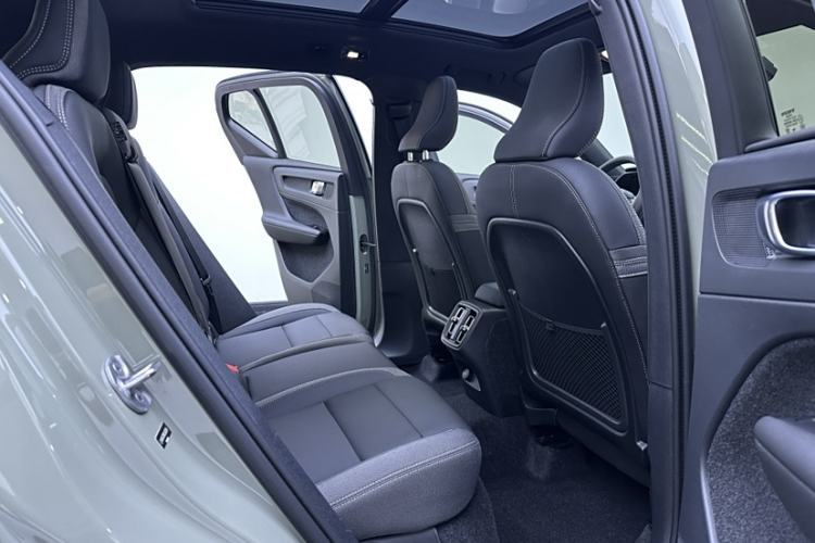 Used Volvo XC40 2023 B3 Zhiyuan Sport Edition Interior 5