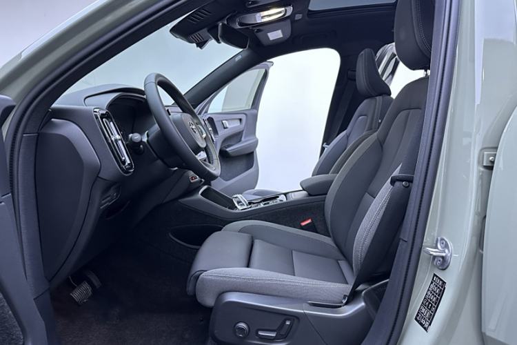 Used Volvo XC40 2023 B3 Zhiyuan Sport Edition Left Front Seat
