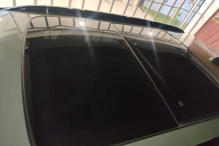 Used Volvo XC40 2023 B3 Zhiyuan Sport Edition Roof