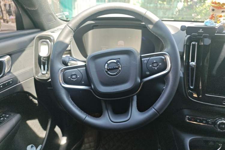 Used Volvo XC40 2023 B3 Zhiyuan Luxury Edition Steering Wheel