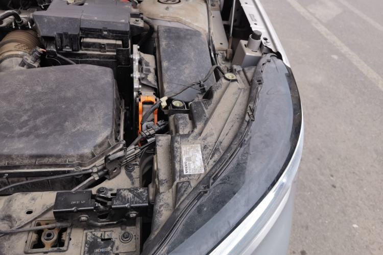 Used Volvo XC40 2023 B4 4x4 Smart Luxury Edition Engine Bay Left