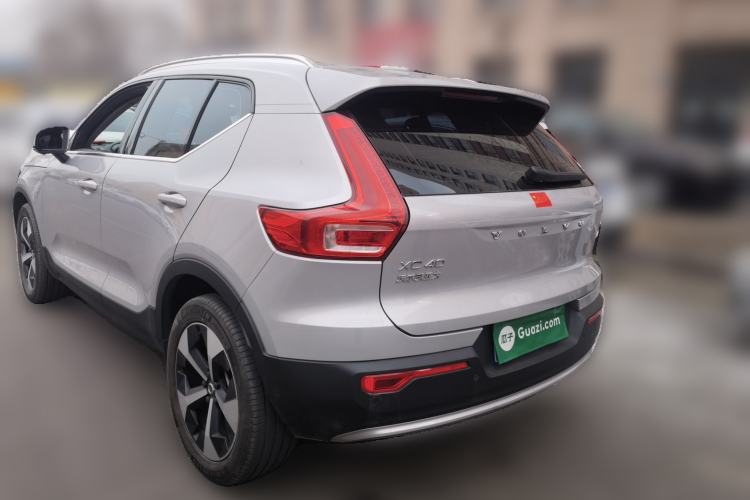 Used Volvo XC40 2023 B4 4x4 Smart Luxury Edition Rear Left 45 Deg