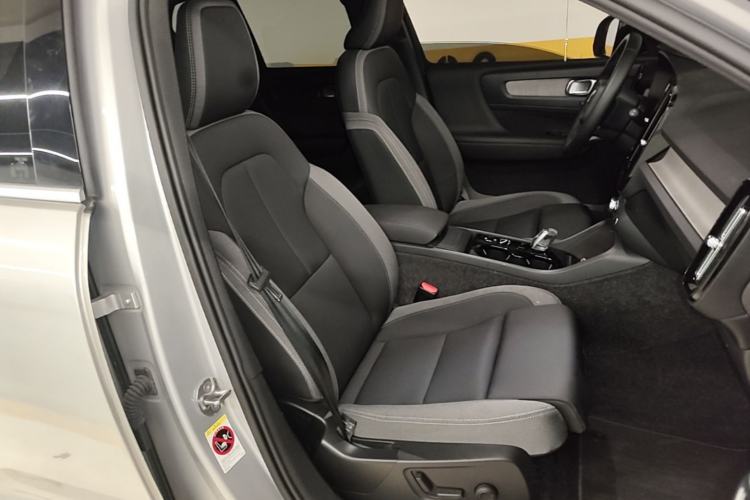 Used Volvo XC40 2023 B3 Zhiyuan Luxury Edition Right Front Seat
