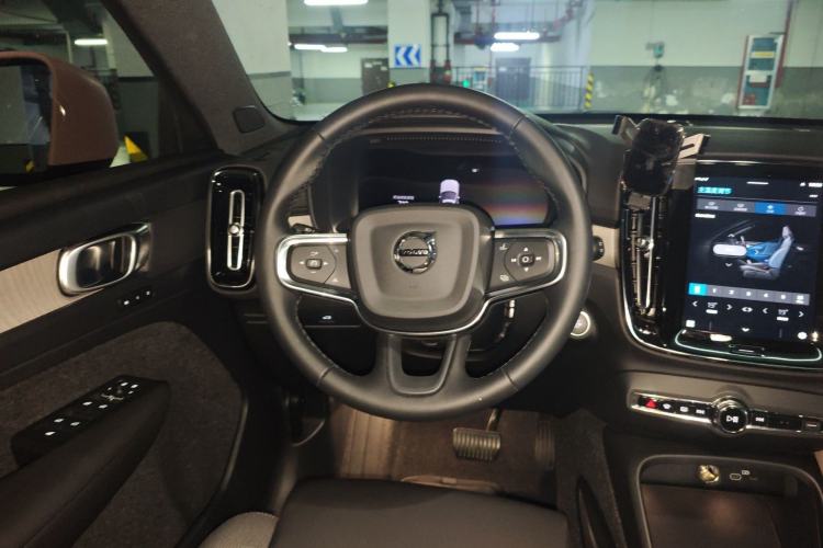 Used Volvo XC40 2023 B3 Zhiyuan Luxury Edition Steering Wheel