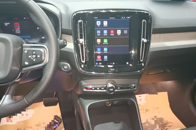Used Volvo XC40 2023 B3 Zhiyuan Luxury Edition Audio And AC Panel