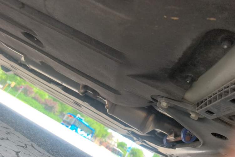 Used Volvo XC40 2023 B3 Zhiyuan Luxury Edition Chassis Front Right