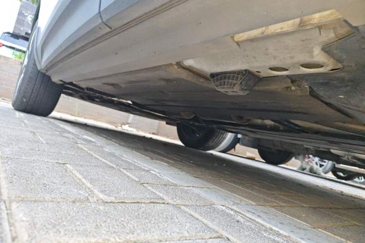 Used Volvo XC40 2023 B3 Zhiyuan Luxury Edition Chassis Rear Left