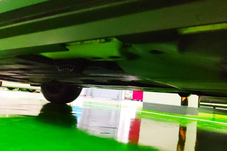 Used Volvo XC40 2023 B3 Zhiyuan Luxury Edition Chassis Rear Left