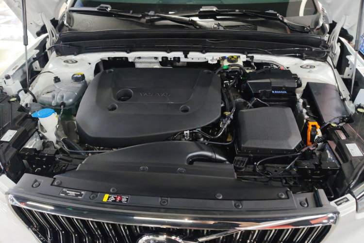 Used Volvo XC40 2023 B3 Zhiyuan Luxury Edition Engine Bay