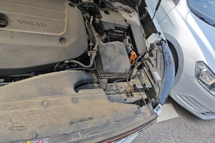 Used Volvo XC40 2023 B3 Zhiyuan Luxury Edition Engine Bay Left