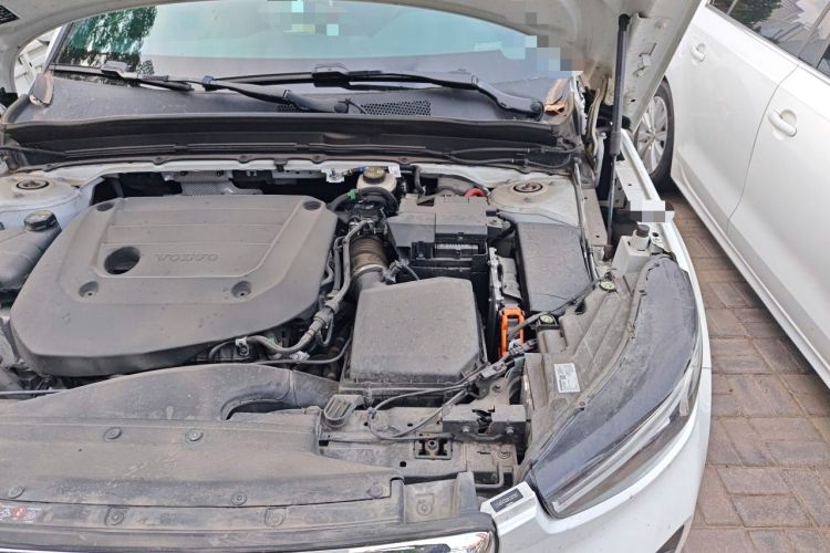 Used Volvo XC40 2023 B3 Zhiyuan Luxury Edition Engine Bay Left