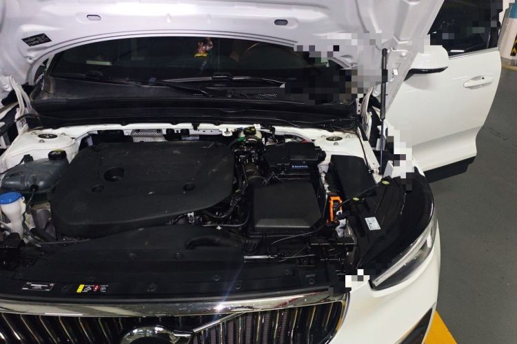 Used Volvo XC40 2023 B3 Zhiyuan Luxury Edition Engine Bay Left