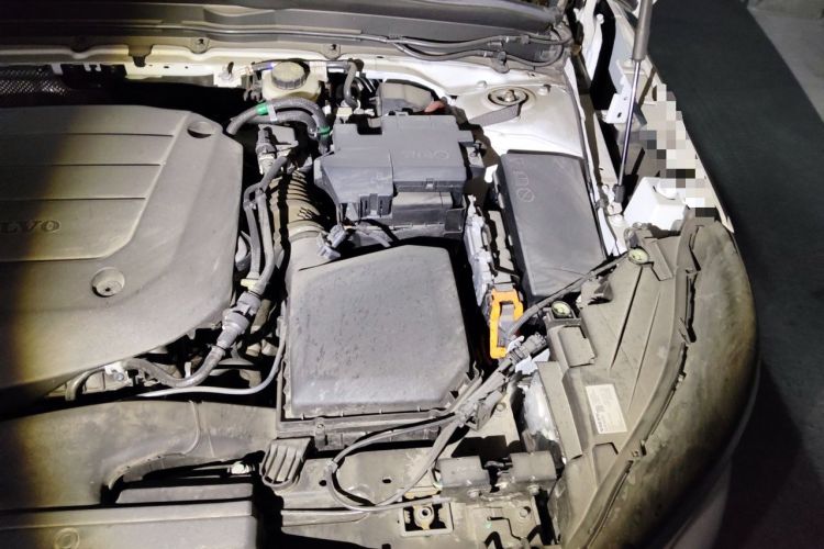 Used Volvo XC40 2023 B3 Zhiyuan Luxury Edition Engine Bay Left