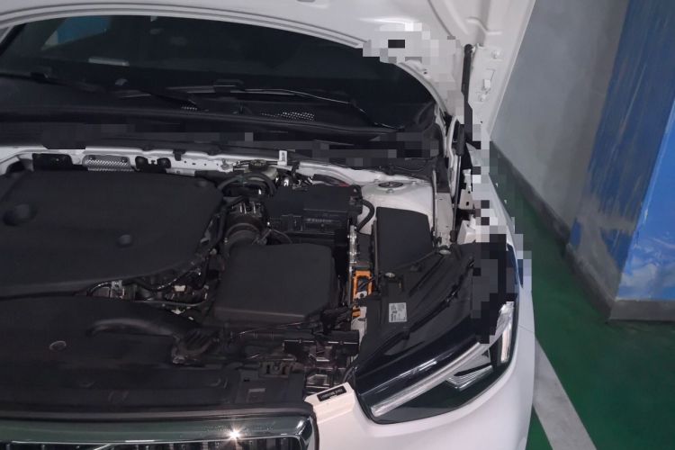 Used Volvo XC40 2023 B3 Zhiyuan Luxury Edition Engine Bay Left