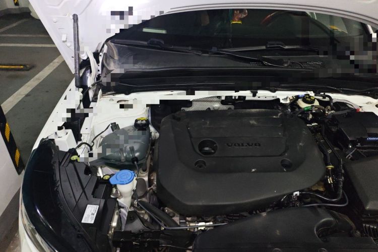 Used Volvo XC40 2023 B3 Zhiyuan Luxury Edition Engine Bay Right