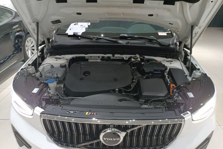 Used Volvo XC40 2023 B3 Zhiyuan Luxury Edition Engine Bay