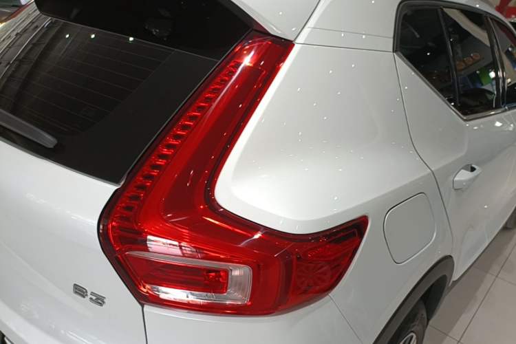 Used Volvo XC40 2023 B3 Zhiyuan Luxury Edition Exterior 3
