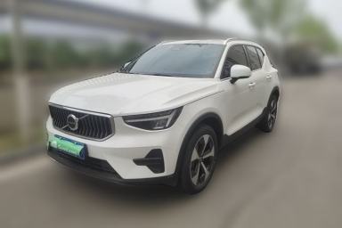 Used Volvo XC40 2023 B4 4x4 Smart Luxury Edition